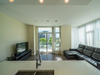 Photo 4: 311 8677 CAPSTAN Way in Richmond: West Cambie Condo for sale : MLS®# R2693103