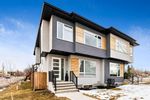 Main Photo: 639 14 Avenue NE in Calgary: Renfrew Semi Detached (Half Duplex) for sale : MLS®# A2120011