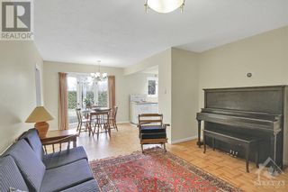Photo 16: 10 PENTLAND CRESCENT in Ottawa: House for sale : MLS®# 1382517