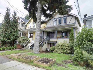 Photo 1: 1182 E 13TH Avenue in Vancouver: Mount Pleasant VE House for sale in "Mount Pleasant" (Vancouver East)  : MLS®# R2150040