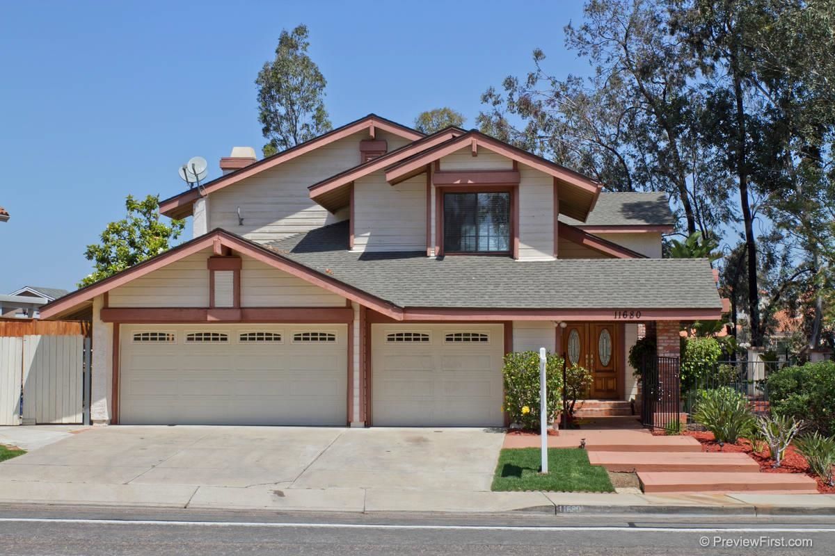 Main Photo: Residential for sale : 4 bedrooms : 11680 Scripps Lake Drive in San Diego
