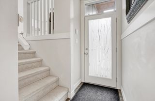 Photo 2: 1189 NATURES GATE in Squamish: Downtown SQ Townhouse for sale in "NATURES GATE" : MLS®# R2857592