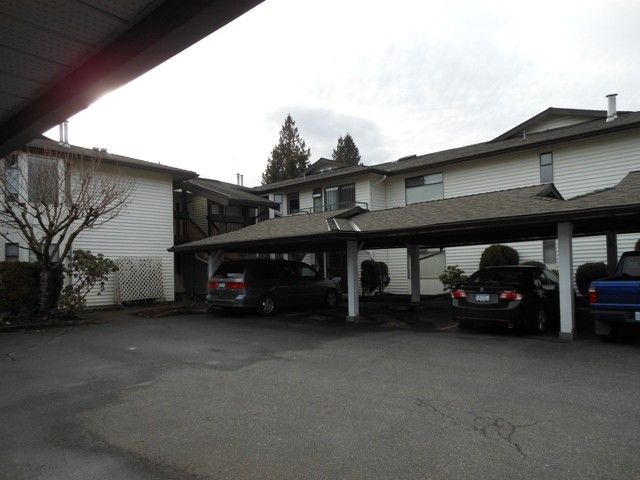 Main Photo: 230 15153 98 Avenue in Surrey: Guildford Townhouse for sale in "Glenwood Village" (North Surrey)  : MLS®# F1404287