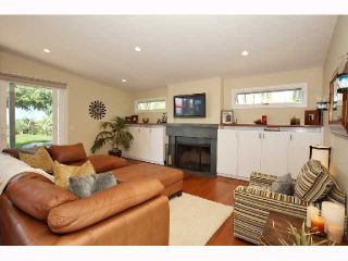 Photo 5: PACIFIC BEACH House for sale : 3 bedrooms : 4954 Collingwood