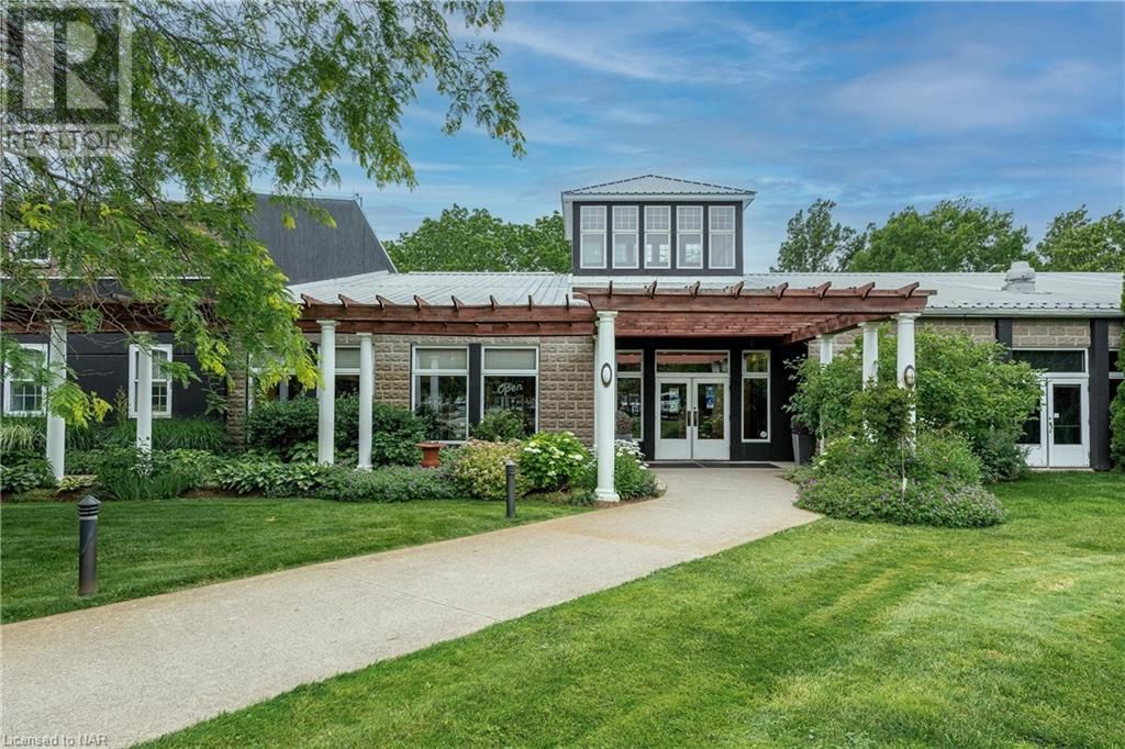 Main Photo: 1339 LAKESHORE Road in Niagara-on-the-Lake: Other for sale : MLS®# 40206691