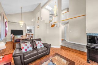 Photo 5: 2952 WATERFORD Place in Coquitlam: Westwood Plateau House for sale : MLS®# R2874223