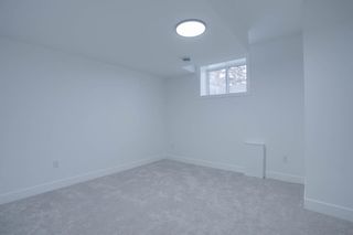 Photo 38: 905 Rundle Crescent NE in Calgary: Renfrew Semi Detached (Half Duplex) for sale : MLS®# A2015914