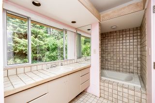 Photo 14: 405 BURY Lane in West Vancouver: British Properties House for sale : MLS®# R2857823