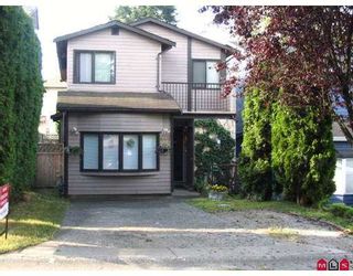Photo 1: 102 SPRINGFIELD Drive in Langley: Aldergrove Langley House for sale : MLS®# F2721271