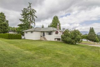 Photo 2: 340 VALOUR Drive in Port Moody: College Park PM House for sale : MLS®# R2185801