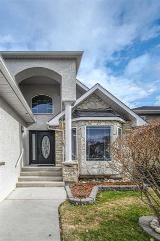 Photo 2: 5638 Coach Hill Road SW, Patterson, Calgary, MLS® A2118591