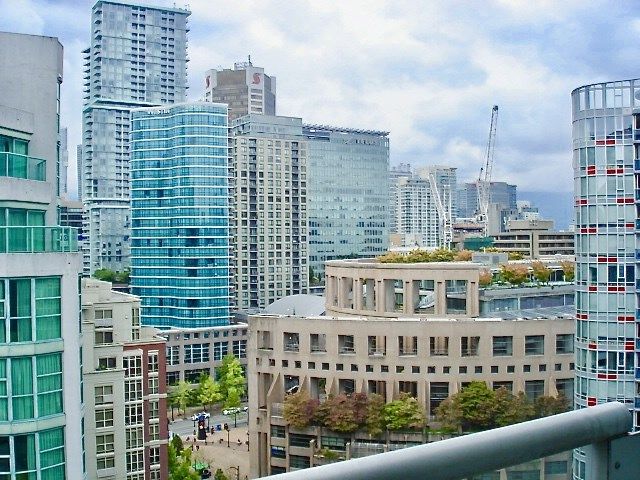 Main Photo: 1801 821 CAMBIE Street in Vancouver: Downtown VW Condo for sale in "Raffles" (Vancouver West)  : MLS®# R2404874