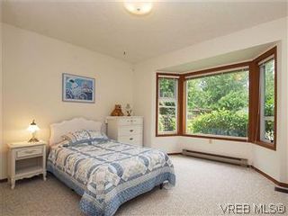 Photo 11: 10796 Madrona Drive in NORTH SAANICH: NS Deep Cove Single Family Detached for sale (North Saanich)  : MLS®# 295112