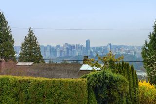 Photo 2: 1225 RENTON Road in West Vancouver: British Properties House for sale : MLS®# R2357527