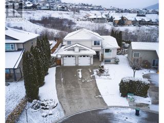 Photo 3: 433 Fortress Crescent in Vernon: House for sale : MLS®# 10306098