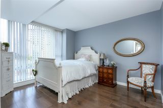 Photo 13: 806 918 COOPERAGE Way in Vancouver: Yaletown Condo for sale in "THE MARINER" (Vancouver West)  : MLS®# R2000227