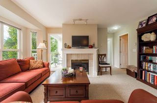 Photo 2: 308 2393 WELCHER Avenue in Port Coquitlam: Central Pt Coquitlam Condo for sale in "PARKSIDE PLACE" : MLS®# R2087443