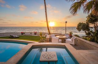 Photo 7: LA JOLLA House for sale : 7 bedrooms : 308 Vista De La Playa