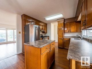 Photo 12: 8633 33 Avenue in Edmonton: Zone 29 House for sale : MLS®# E4306739