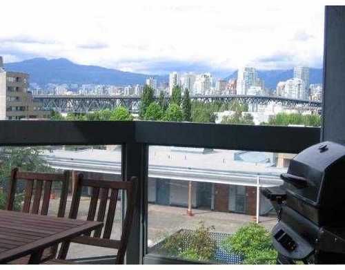 Main Photo: 302 1345 4TH Ave in Vancouver West: False Creek Residential for sale ()  : MLS®# V690823