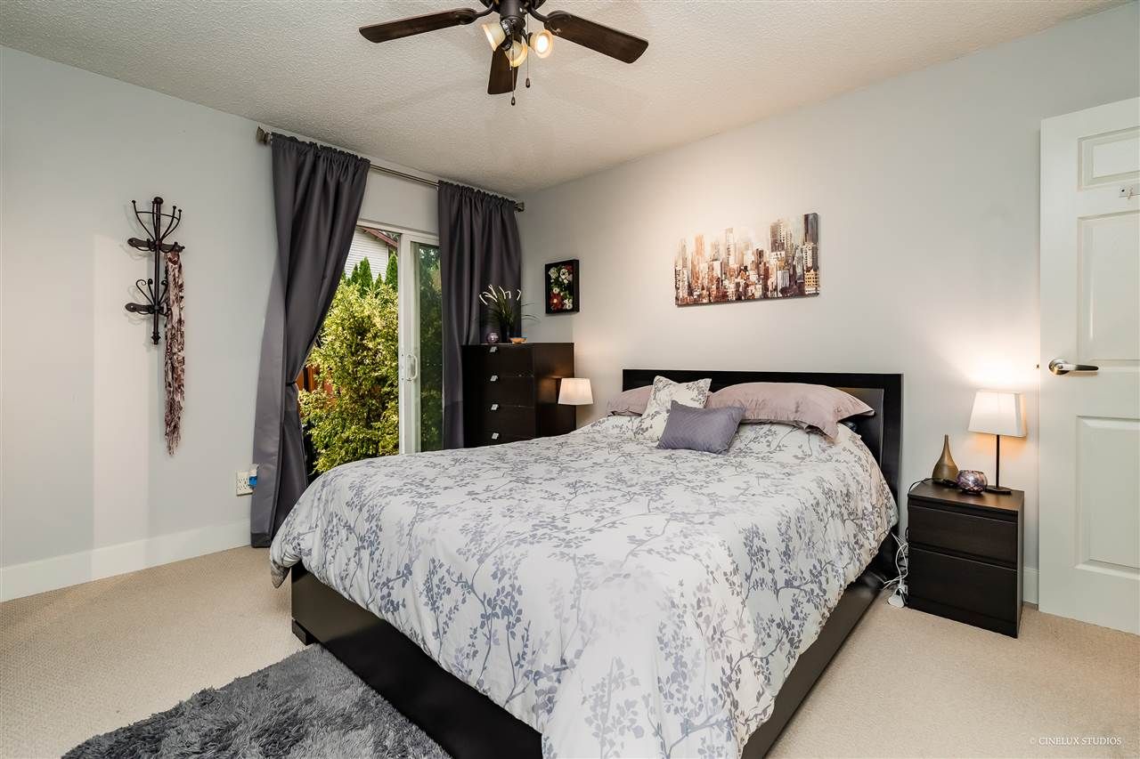 Photo 10: Photos: 2520 GORDON Avenue in Port Coquitlam: Central Pt Coquitlam Townhouse for sale : MLS®# R2407119