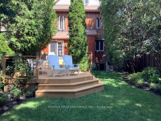 Photo 39: 35 Chicora Avenue in Toronto: Annex House (3-Storey) for sale (Toronto C02)  : MLS®# C8288554