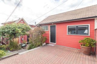 Photo 16: 238 W 5TH Street in NORTH VANC: Lower Lonsdale House for sale (North Vancouver)  : MLS®# R2002315