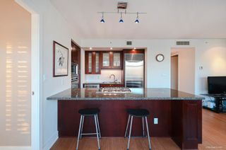 Photo 9: 1602 1863 ALBERNI Street in Vancouver: West End VW Condo for sale in "Lumiere" (Vancouver West)  : MLS®# R2811001