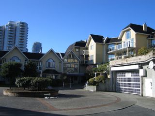 Photo 1: 503 25 RICHMOND Street in New_Westminster: Fraserview NW Condo for sale in "Fraserview" (New Westminster)  : MLS®# V688744