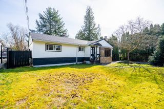 Main Photo: 5940 173B Street in Surrey: Cloverdale BC House for sale (Cloverdale)  : MLS®# R2859493