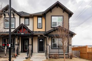 Photo 1: 35 Clydesdale Place: Cochrane Row/Townhouse for sale : MLS®# A2126349