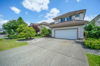 Photo 2: 2391 THAMES Crescent in Port Coquitlam: Riverwood House for sale in "Riverwood" : MLS®# R2902453