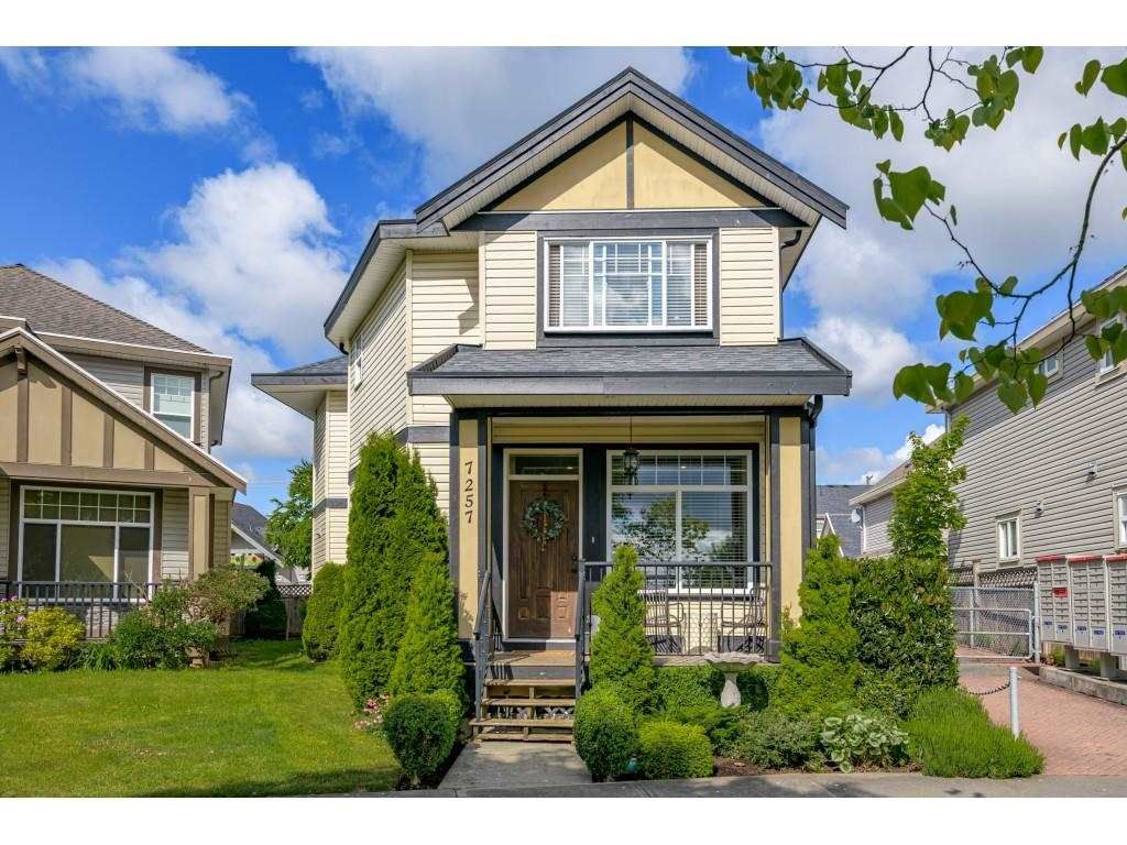 Main Photo: 7257 192A Street in Surrey: Clayton House for sale (Cloverdale)  : MLS®# R2587854