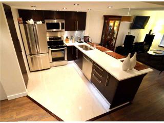 Photo 2: 801 1500 HOWE Street in Vancouver: Yaletown Condo for sale in "THE DISCOVERY" (Vancouver West)  : MLS®# V952312