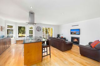 Photo 12: 5730 GROUSEWOODS Crescent in North Vancouver: Grouse Woods House for sale : MLS®# R2713955