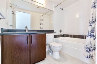 Photo 11: 2202 688 ABBOTT Street in Vancouver: Downtown VW Condo for sale (Vancouver West)  : MLS®# R2369414