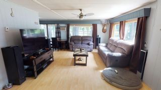 Photo 4: 289 TRASK Road in Quesnel: Quesnel - Town Manufactured Home for sale in "Old PG Highway" : MLS®# R2716447