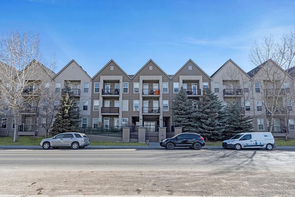 Main Photo: 213 15304 Bannister Road SE in Calgary: Midnapore Apartment for sale : MLS®# A2039424