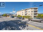 Main Photo: 803 FAIRVIEW Road Unit# 211 in Penticton: House for sale : MLS®# 10311494