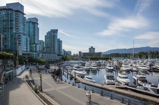 Photo 25: 404 588 BROUGHTON Street in Vancouver: Coal Harbour Condo for sale in "HARBOUR SIDE PARK I" (Vancouver West)  : MLS®# R2787900
