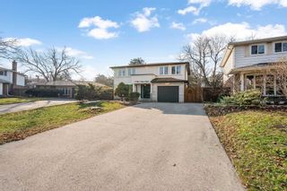Photo 2: 9 Silver Aspen Drive in Markham: Royal Orchard House (2-Storey) for sale : MLS®# N5836364