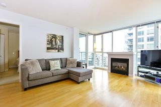 Photo 5: 804 121 W 16TH Street in North Vancouver: Central Lonsdale Condo for sale in "SILVA" : MLS®# R2269546