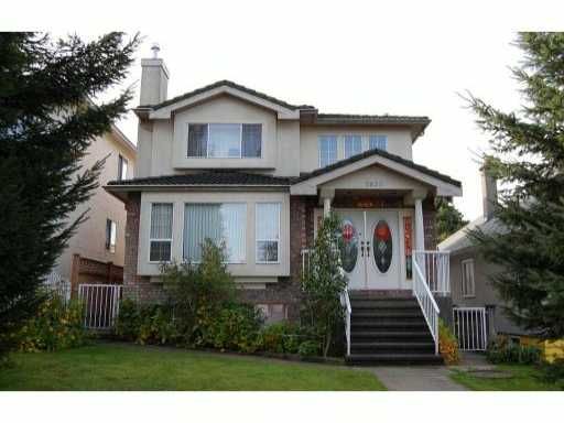 Main Photo: 2538 E 7TH AV in Vancouver: Renfrew VE House for sale (Vancouver East)  : MLS®# V915566
