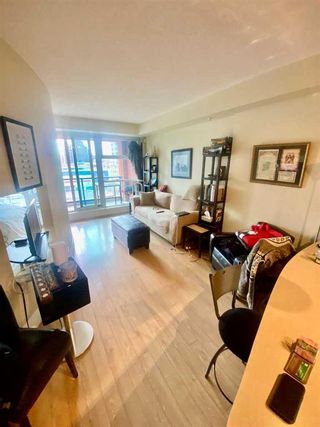 Photo 3: 812 205 Riverfront Avenue SW in Calgary: Chinatown Apartment for sale : MLS®# A2125105