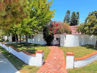 Photo 1: OCEAN BEACH House for sale : 2 bedrooms : 4504 Narragansett Ave in San Diego