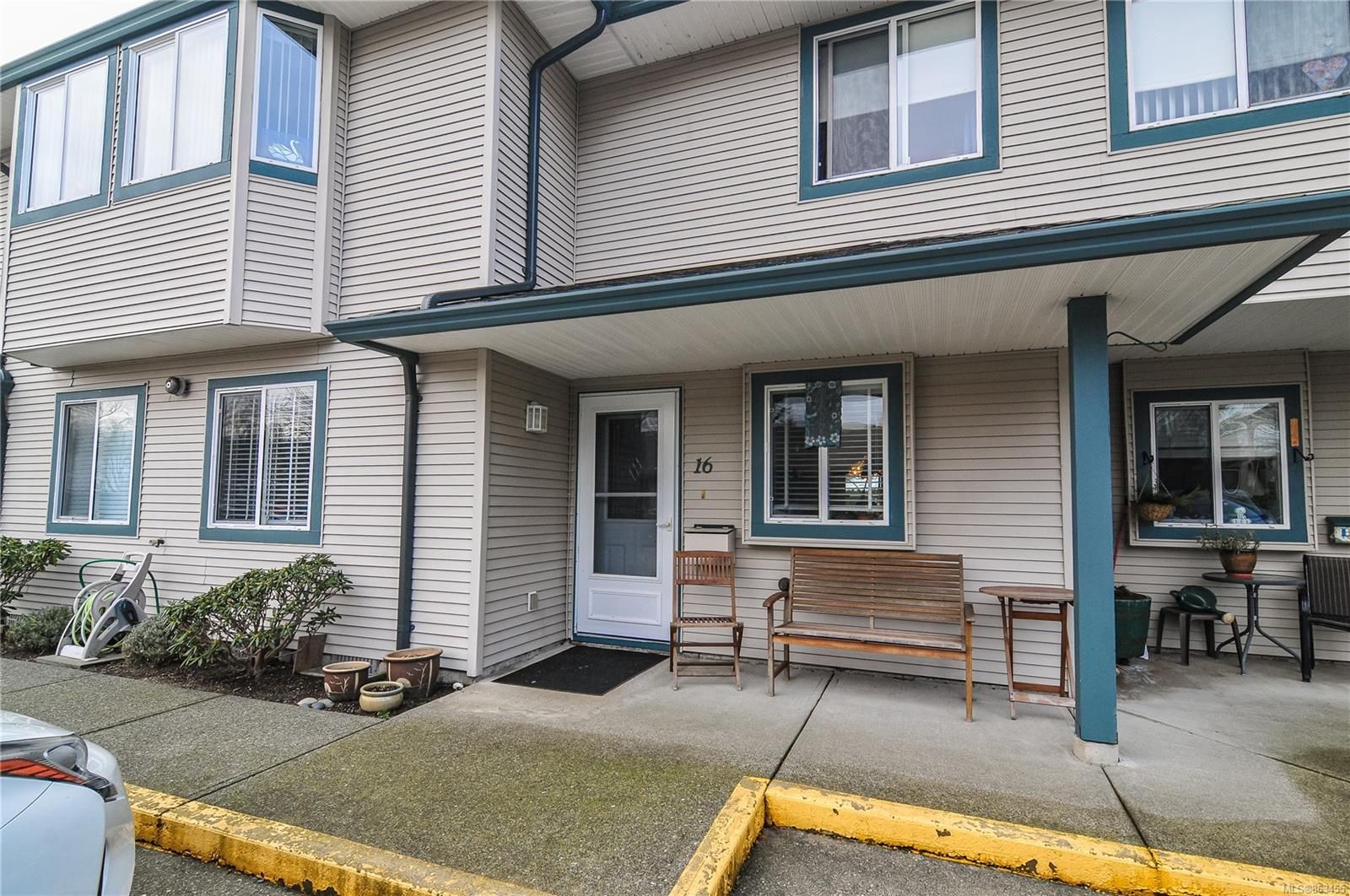 Main Photo: 16 2317 Dalton Rd in Campbell River: CR Willow Point Row/Townhouse for sale : MLS®# 863455