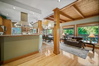 Photo 10: 2749 COYOTE Place in Whistler: Bayshores House for sale in "BAYSHORES" : MLS®# R2655523