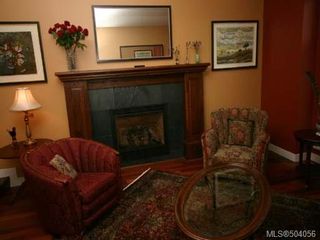 Photo 2: 920 Eastwicke Cres in COMOX: CV Comox (Town of) House for sale (Comox Valley)  : MLS®# 504056