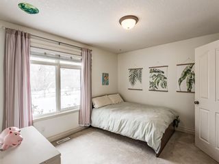Photo 26: 4613 Monterey Avenue NW in Calgary: Montgomery Semi Detached for sale : MLS®# A1048374