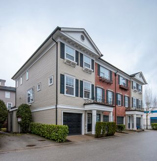 Photo 1: 52-11067 Barnston View Road in Pitt Meadows: South Meadows Townhouse for sale : MLS®# R2145745 